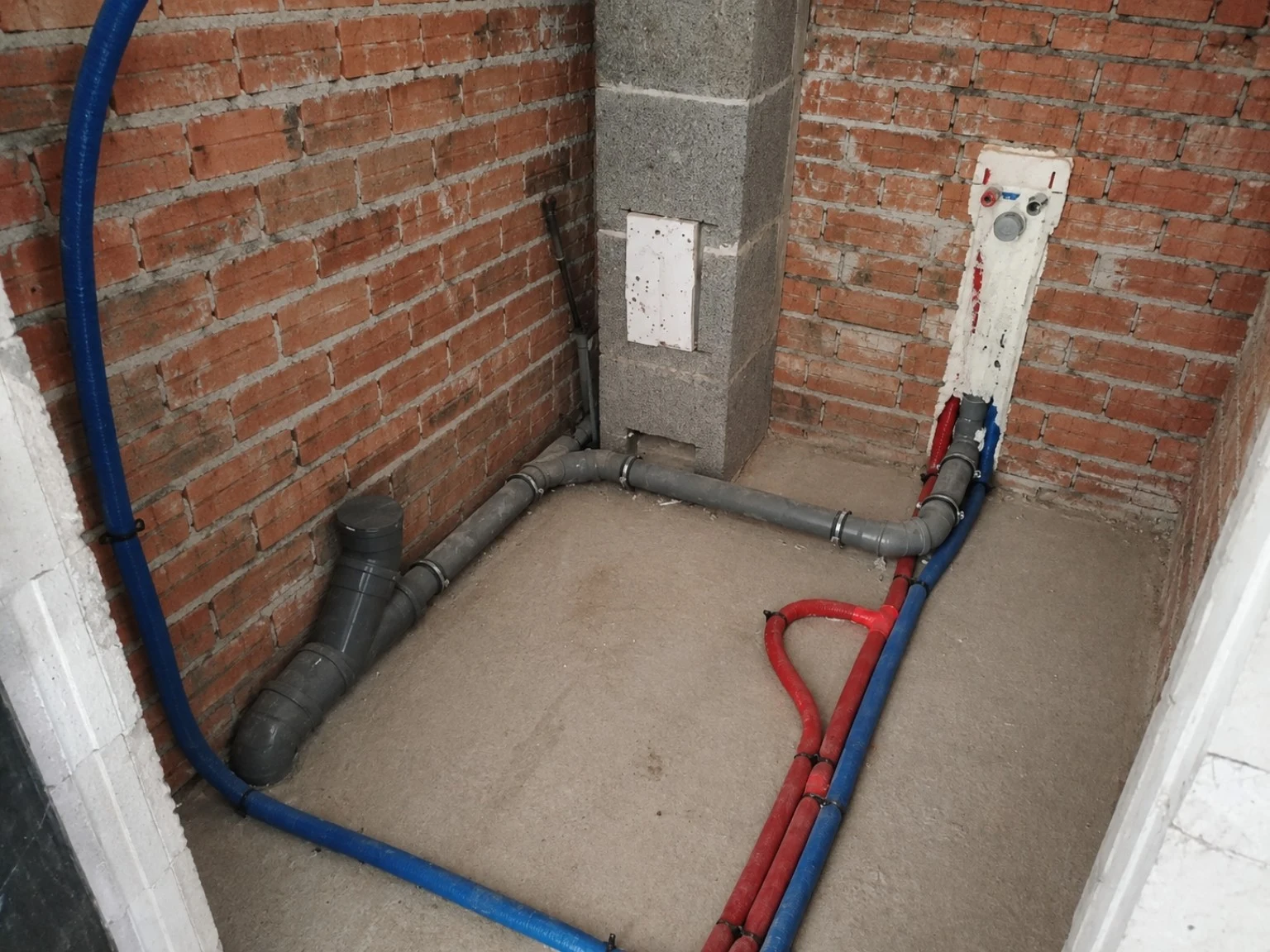 New bathroom pipework before finishing