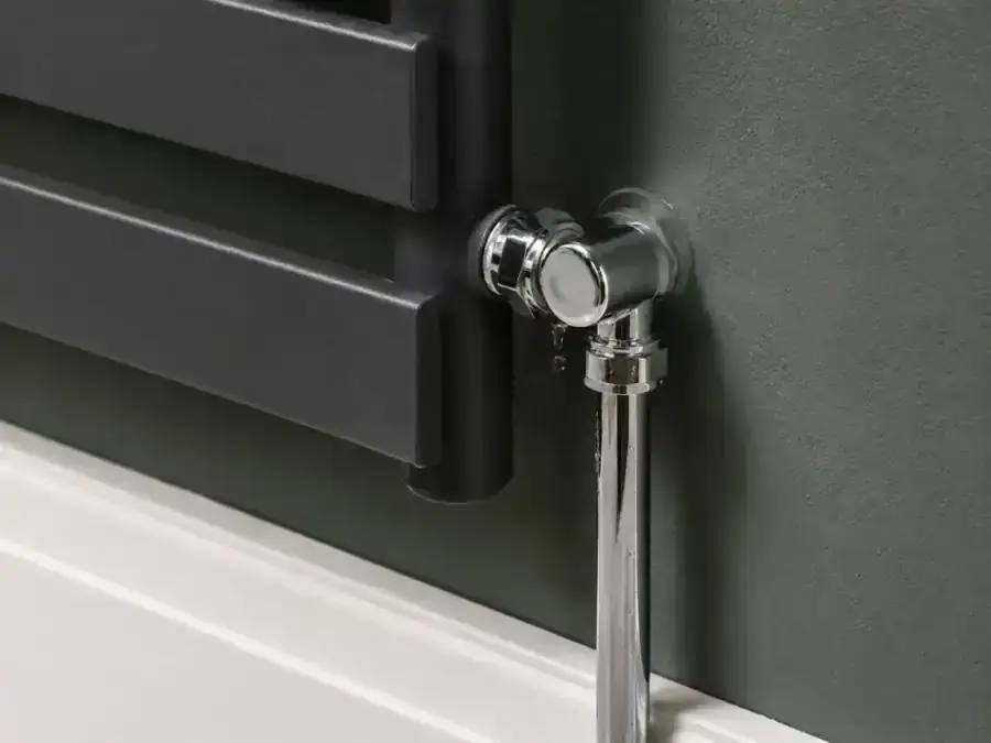 Leaking towel-radiator valve